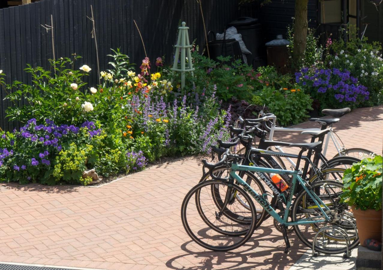 Bed and Breakfast Norham Bike Yard Экстерьер фото