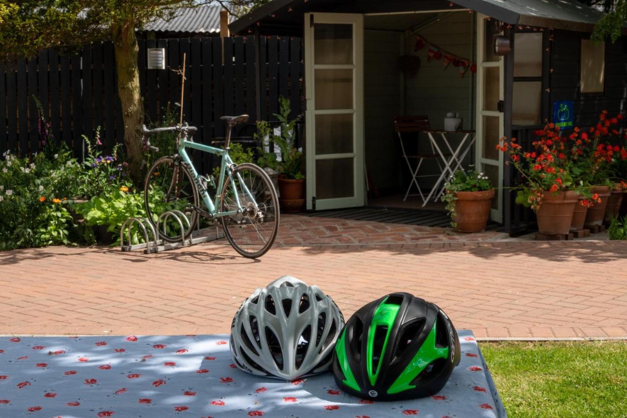 Bed and Breakfast Norham Bike Yard Экстерьер фото
